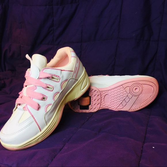 shoes with wheels on the heels